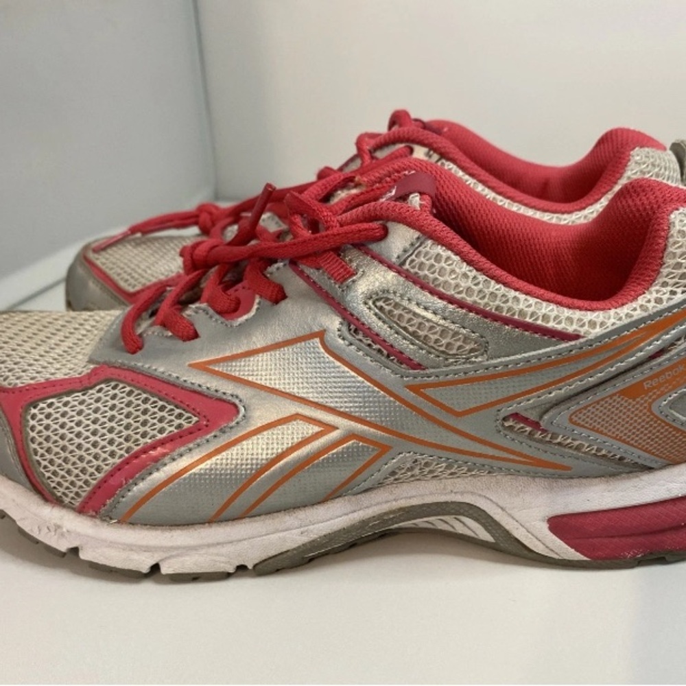 GOOD Reebok Women's Quickchase, Steel/Silver Metallic/Blazing Pink Size 10 - Picture 5 of 10